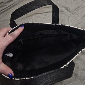 31 bag. NWOT.